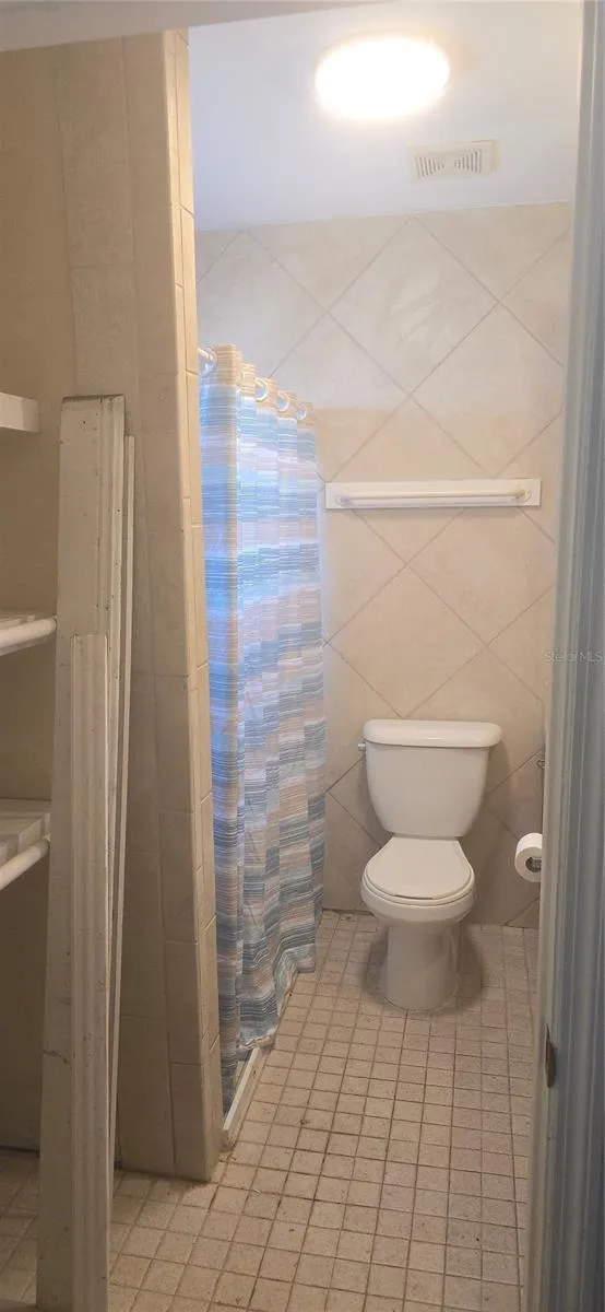 1 DELARM AVENUE Frostproof, FL 33843