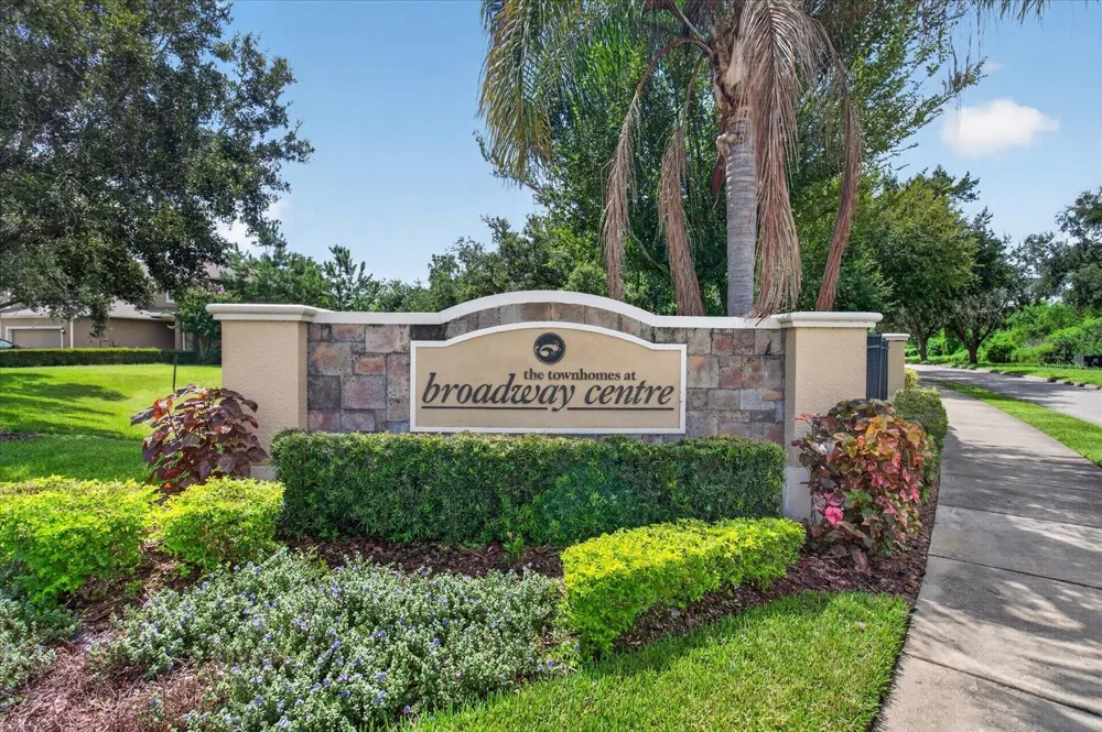 2169 BROADWAY VIEW AVENUE Brandon, FL 33510