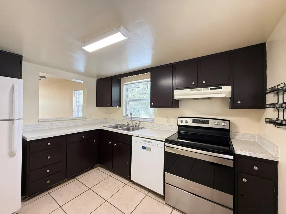 3301 58TH AVENUE S #512 St Petersburg, FL 33712