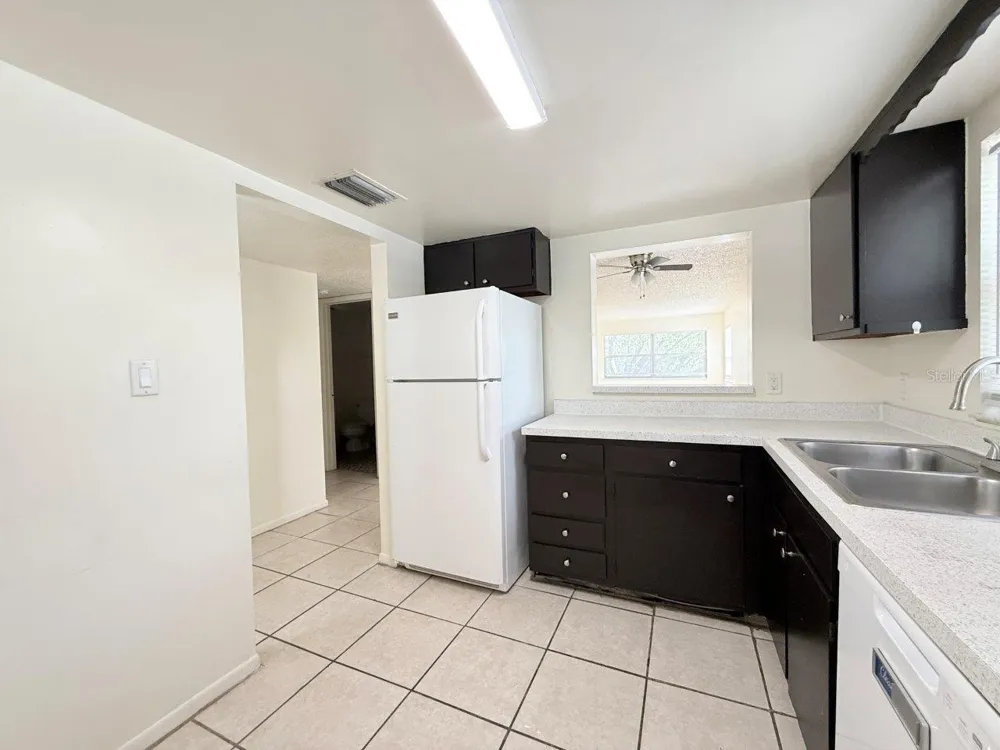 3301 58TH AVENUE S #512 St Petersburg, FL 33712