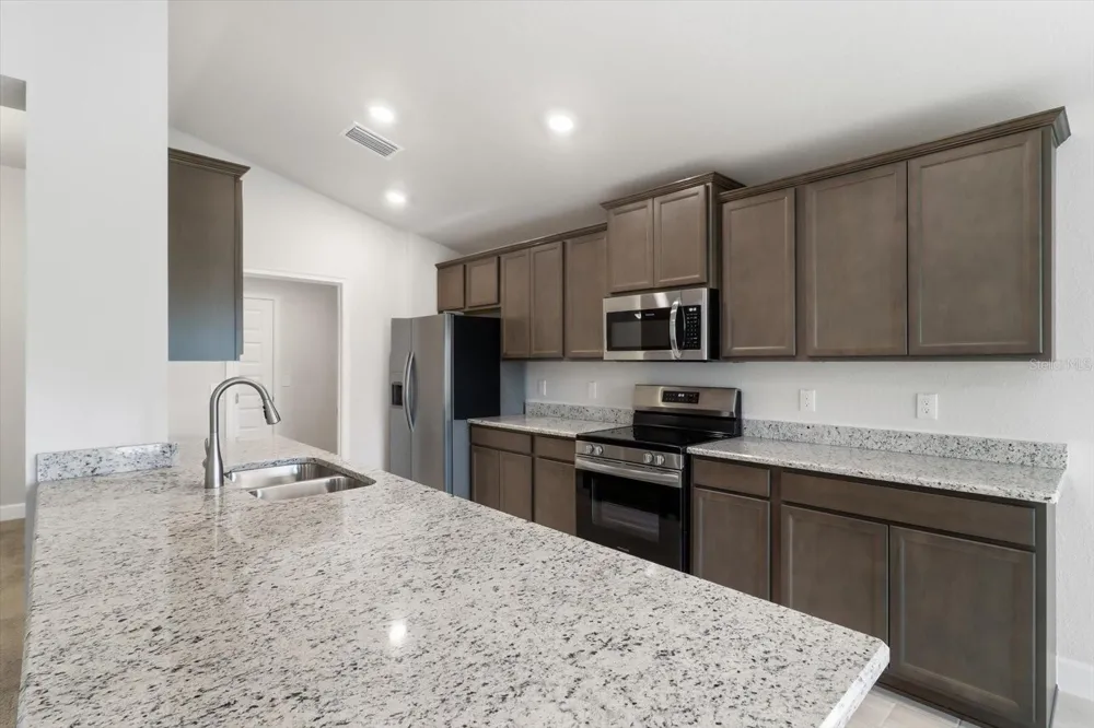 336 W REXFORD DRIVE Beverly Hills, FL 34465