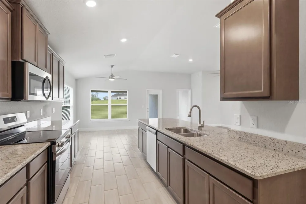 336 W REXFORD DRIVE Beverly Hills, FL 34465