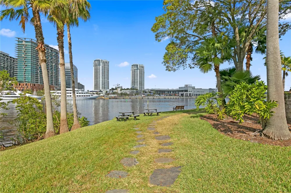 751 CORAL REEF DRIVE #751 Tampa, FL 33602