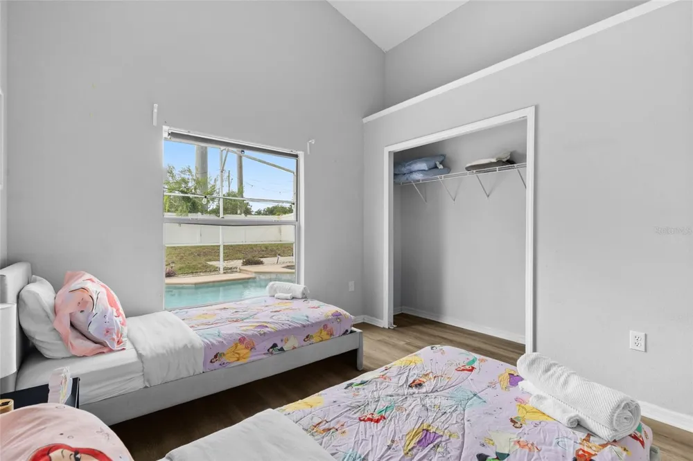 611 SADDLE RIDGE DRIVE Davenport, FL 33896