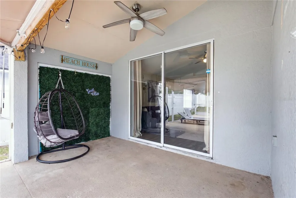 611 SADDLE RIDGE DRIVE Davenport, FL 33896
