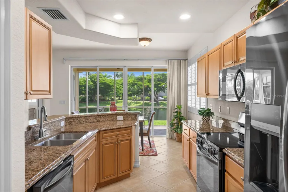 5626 CAPE HARBOUR DRIVE #102 Cape Coral, FL 33914