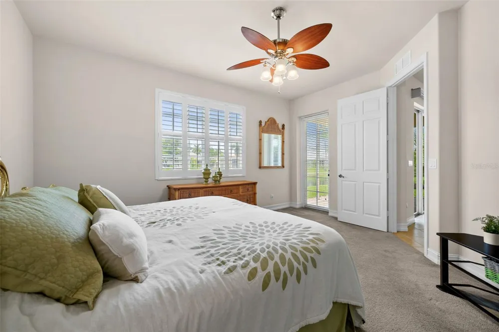 5626 CAPE HARBOUR DRIVE #102 Cape Coral, FL 33914
