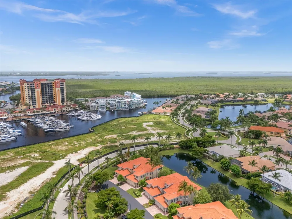 5626 CAPE HARBOUR DRIVE #102 Cape Coral, FL 33914