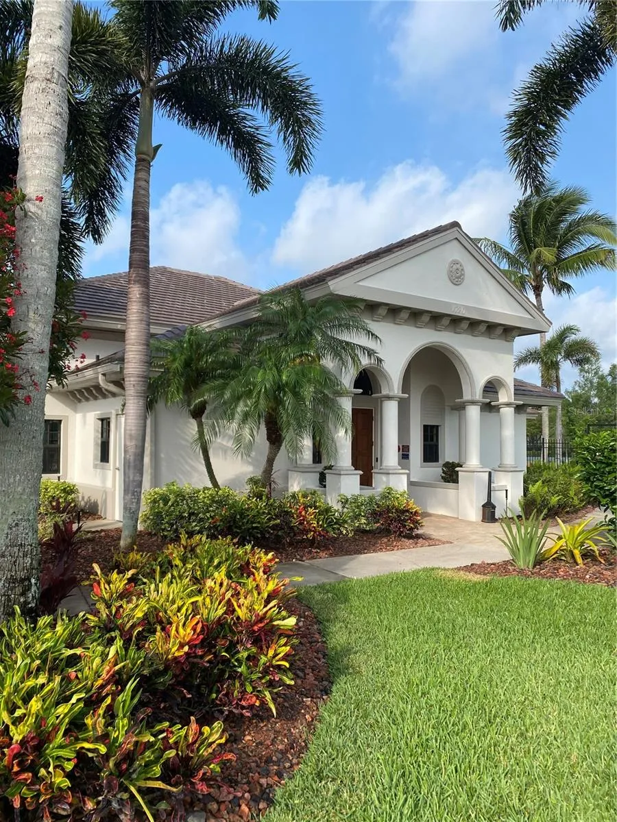 5626 CAPE HARBOUR DRIVE #102 Cape Coral, FL 33914