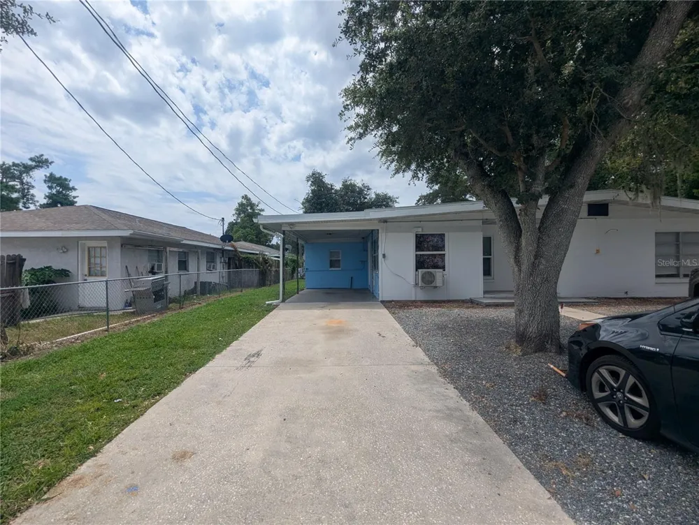 1513 AKRON DRIVE Leesburg, FL 34748