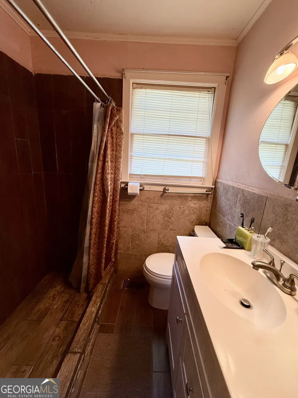 279 W Tate ST Elberton, GA 30635