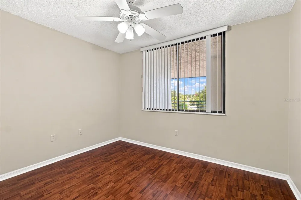2424 W TAMPA BAY BOULEVARD #L404 Tampa, FL 33607