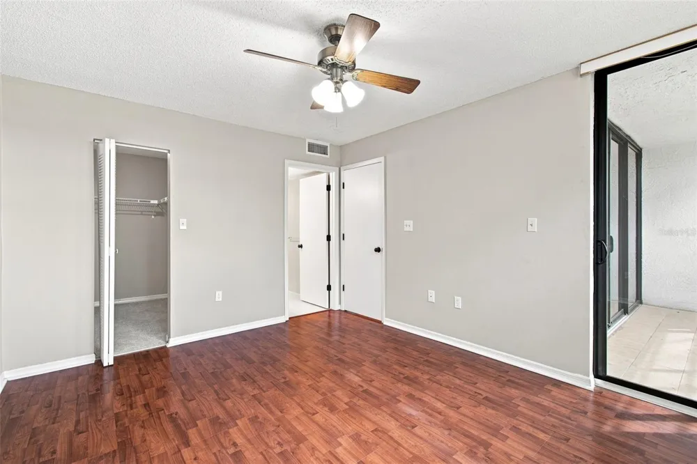 2424 W TAMPA BAY BOULEVARD #L404 Tampa, FL 33607