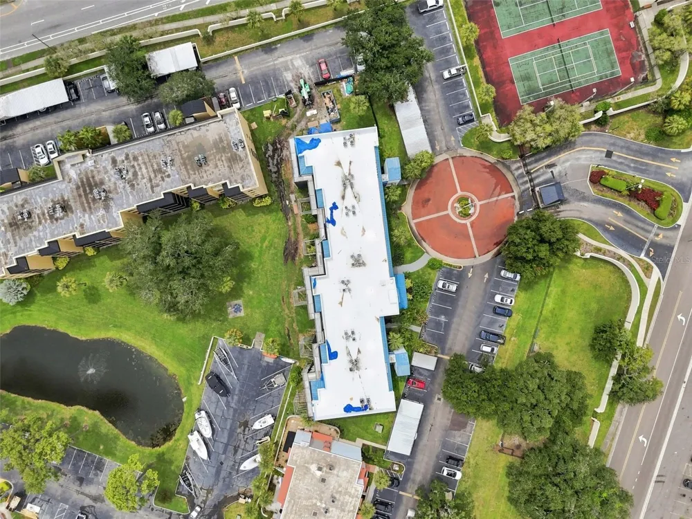 2424 W TAMPA BAY BOULEVARD #L404 Tampa, FL 33607