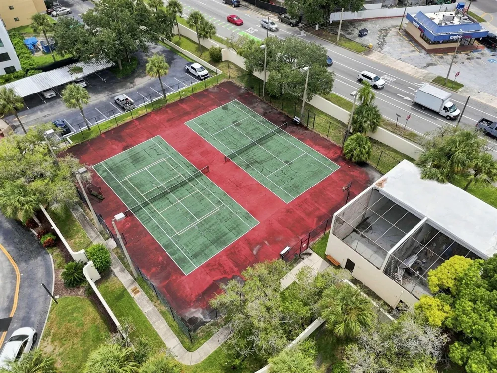 2424 W TAMPA BAY BOULEVARD #L404 Tampa, FL 33607