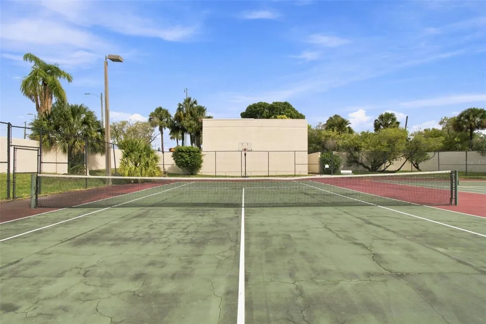 2424 W TAMPA BAY BOULEVARD #L404 Tampa, FL 33607