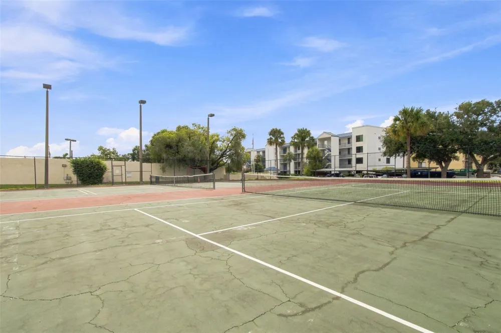 2424 W TAMPA BAY BOULEVARD #L404 Tampa, FL 33607