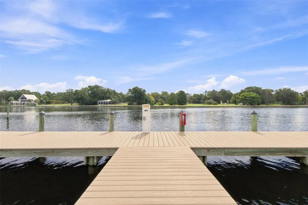 2424 W TAMPA BAY BOULEVARD #L404 Tampa, FL 33607