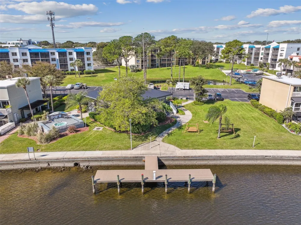 2424 W TAMPA BAY BOULEVARD #L404 Tampa, FL 33607
