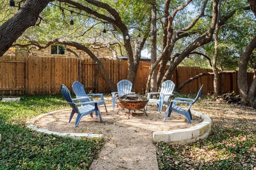 140 Lake Rim Circle Georgetown, TX 78633