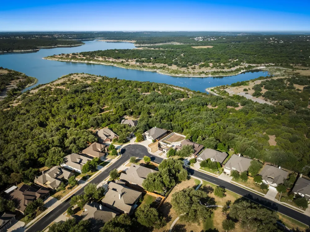 140 Lake Rim Circle Georgetown, TX 78633