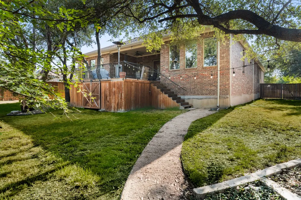 140 Lake Rim Circle Georgetown, TX 78633