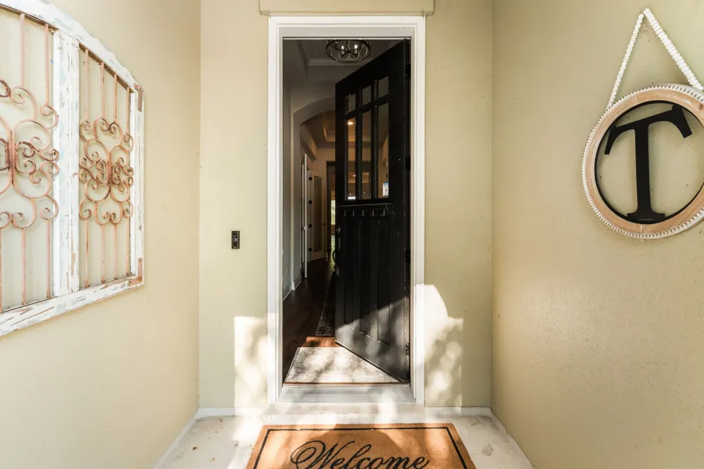 140 Lake Rim Circle Georgetown, TX 78633