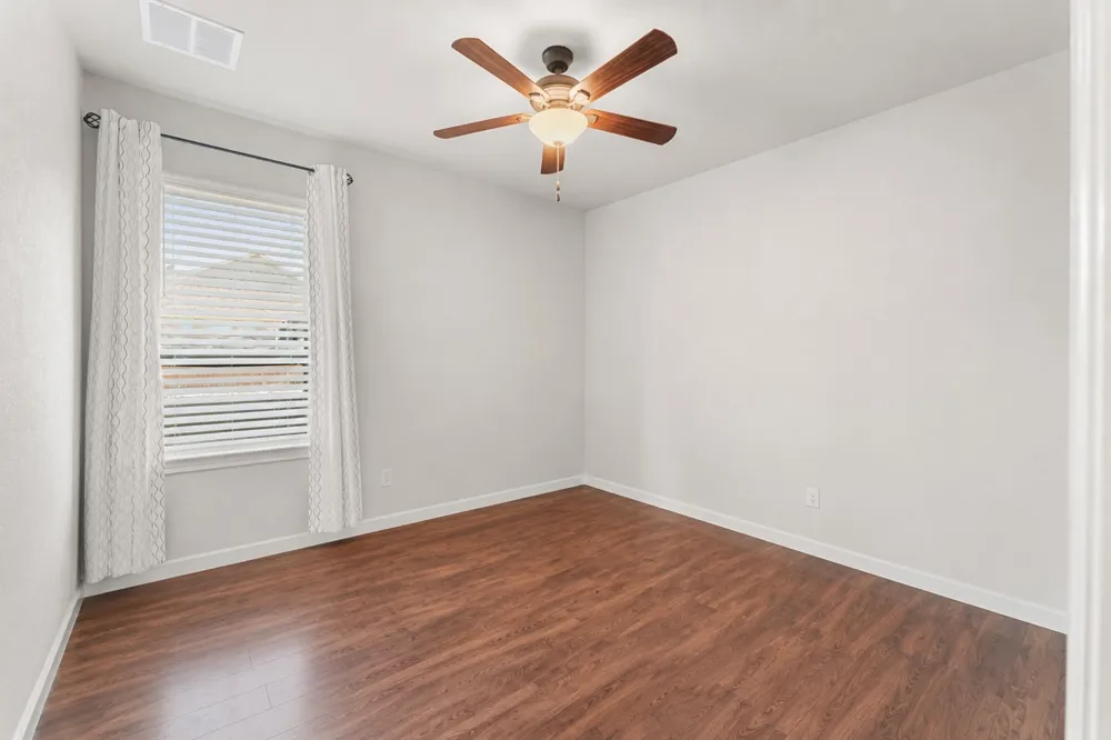 140 Lake Rim Circle Georgetown, TX 78633