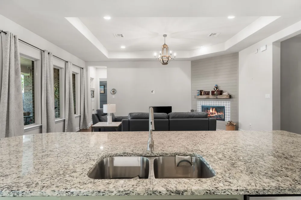 140 Lake Rim Circle Georgetown, TX 78633