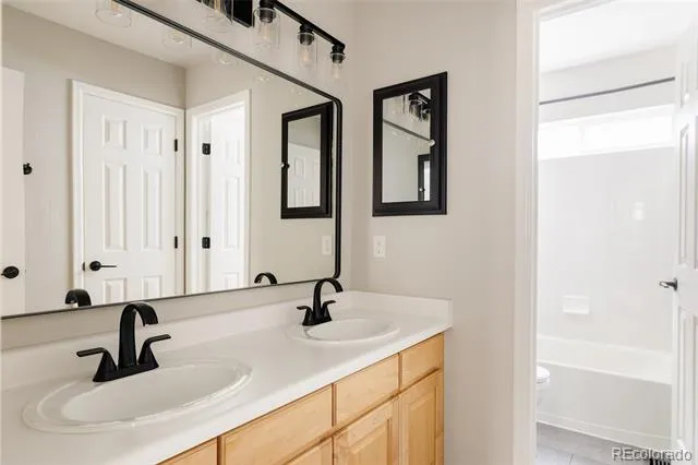 7742 E Archer Place Denver, CO 80230