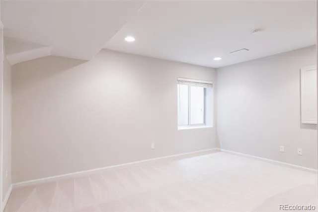 7742 E Archer Place Denver, CO 80230