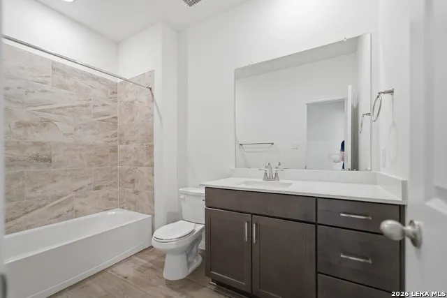 209 Richard Drive Castroville, TX 78009