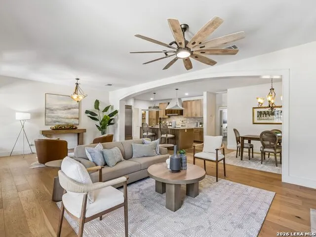 850 Estes Avenue San Antonio, TX 78209