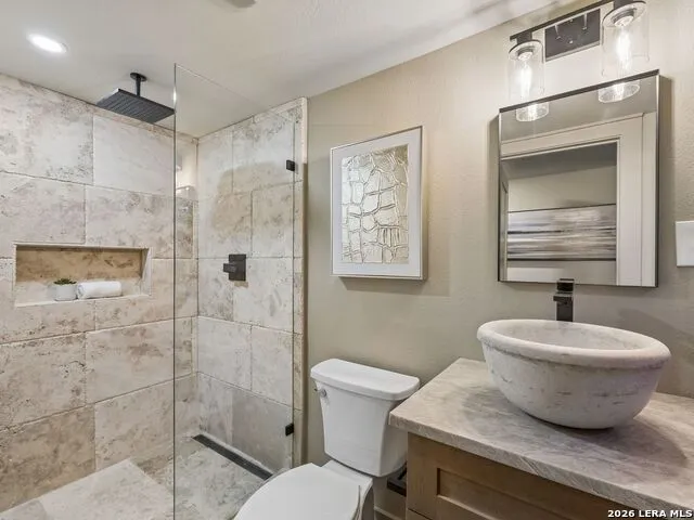 850 Estes Avenue San Antonio, TX 78209