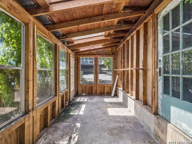 850 Estes Avenue San Antonio, TX 78209