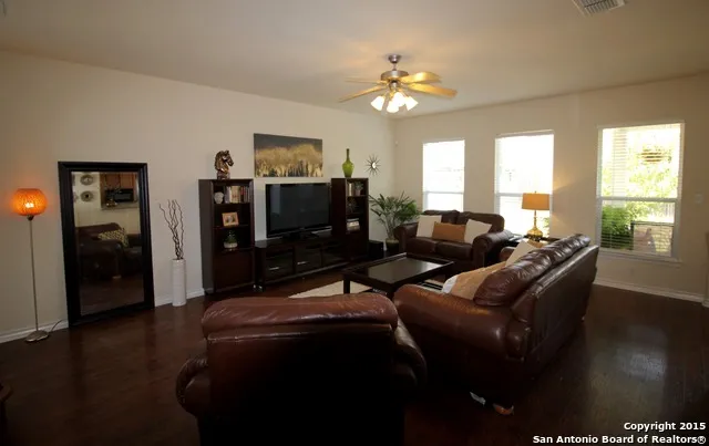 1151 Pinnacle Falls San Antonio, TX 78260