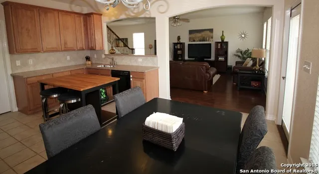 1151 Pinnacle Falls San Antonio, TX 78260