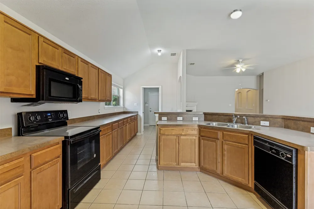 11617 Kenny Drive Fort Worth, TX 76244