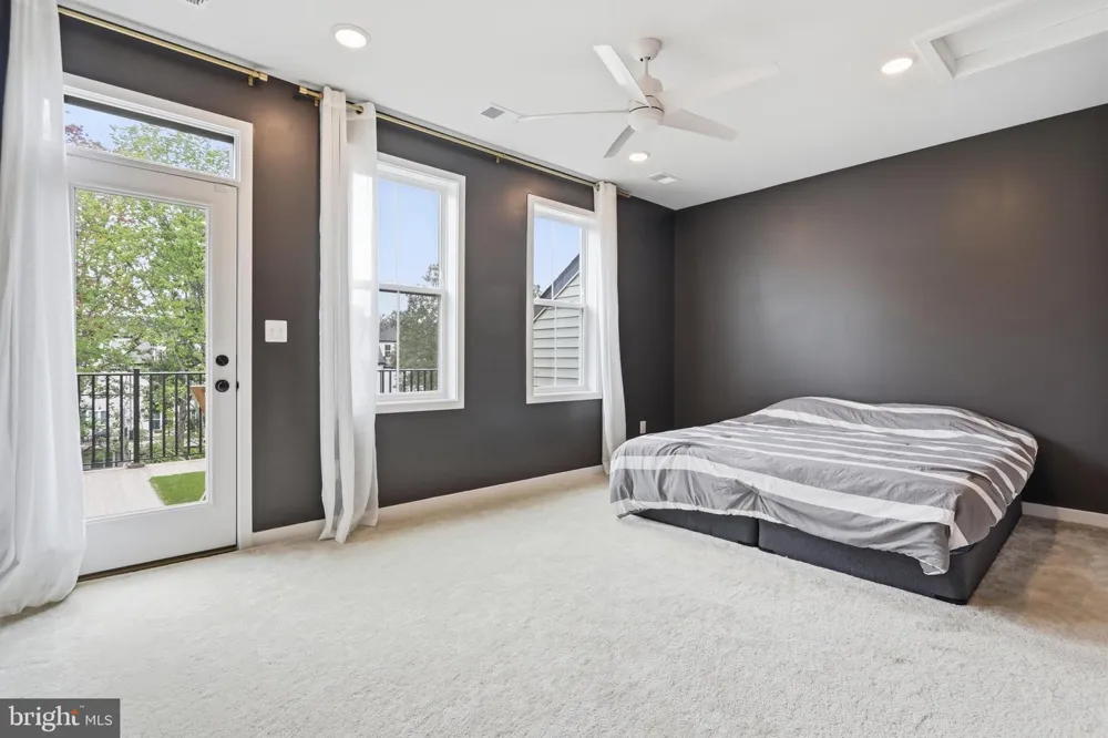 22976 COPPER TREE TERRACE Ashburn, VA 20148