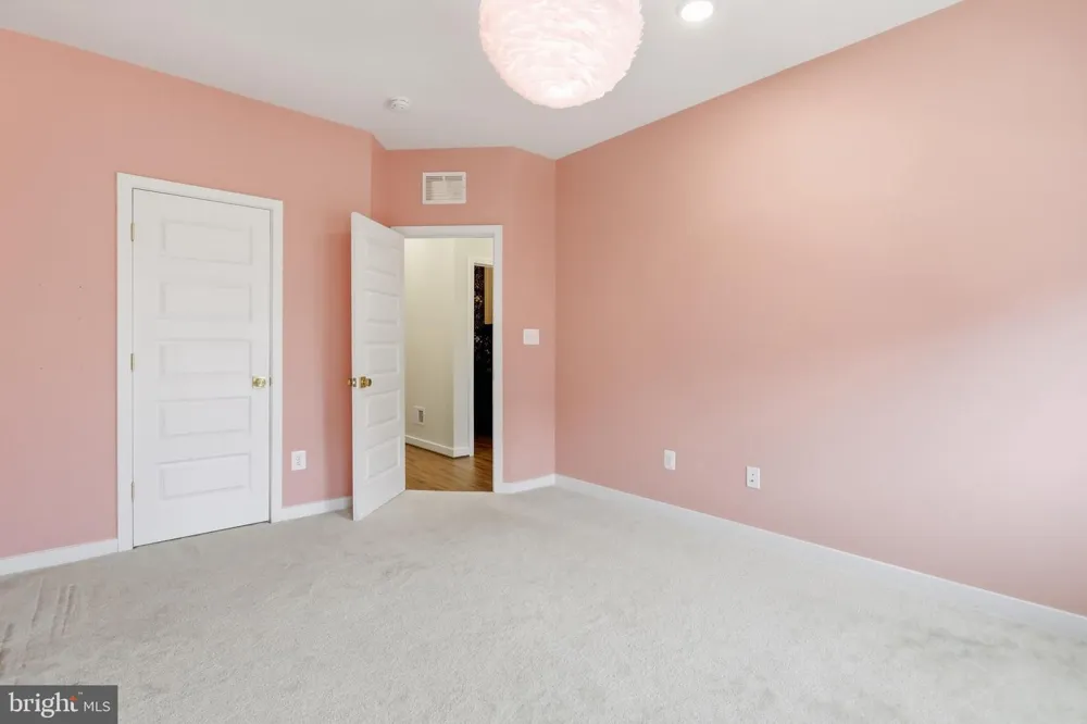 22976 COPPER TREE TERRACE Ashburn, VA 20148