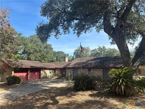 408 Royal Oak Drive