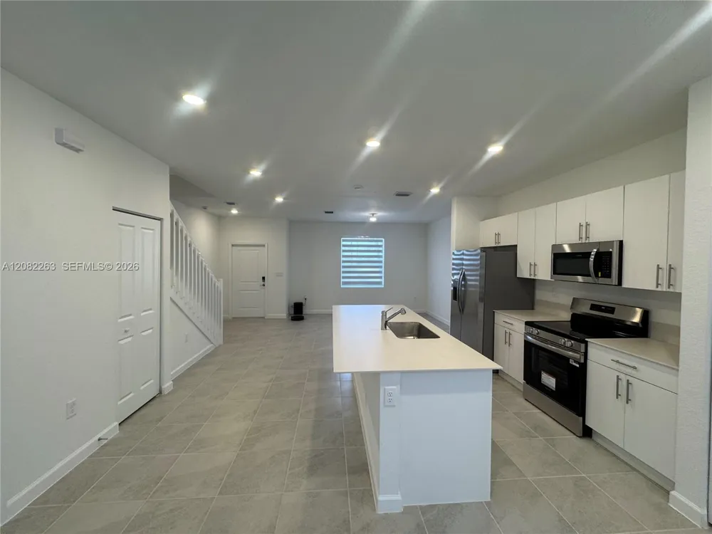 124 SE 10th Ct #124 Homestead, FL 33034