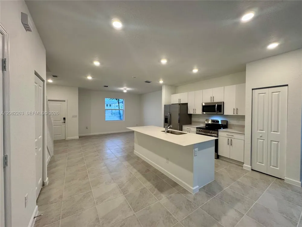 124 SE 10th Ct #124 Homestead, FL 33034