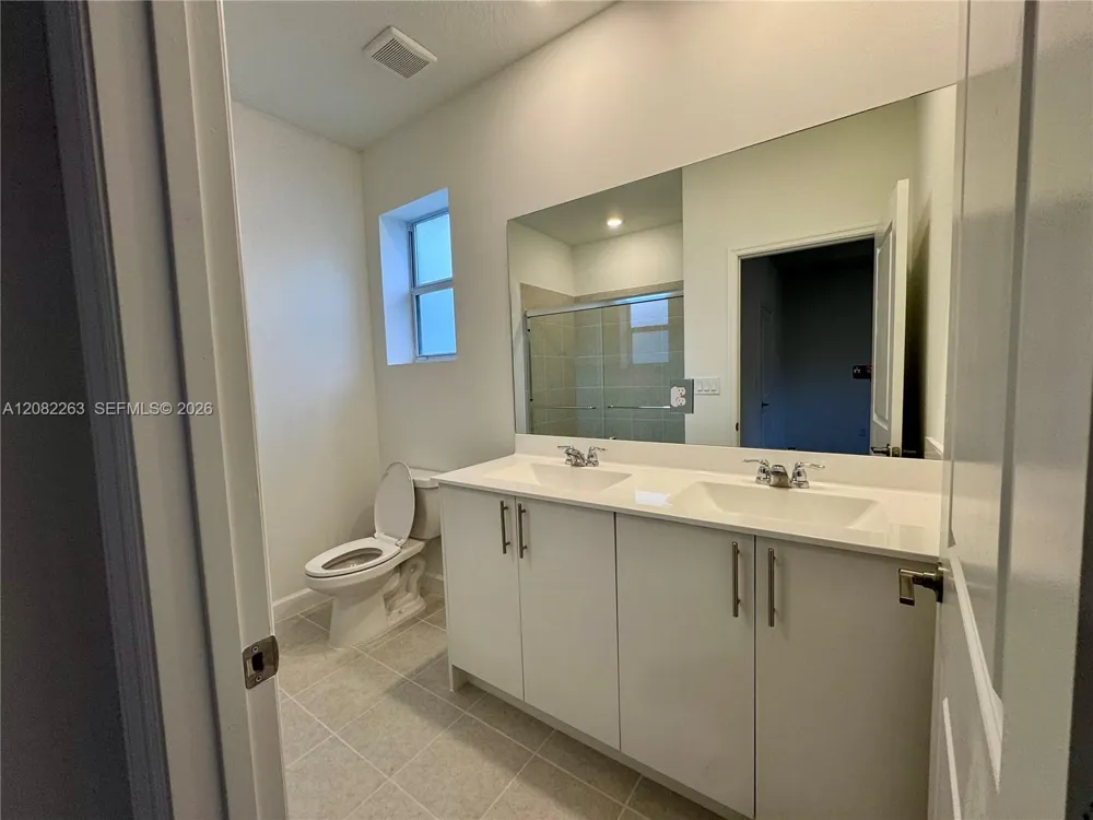 124 SE 10th Ct #124 Homestead, FL 33034