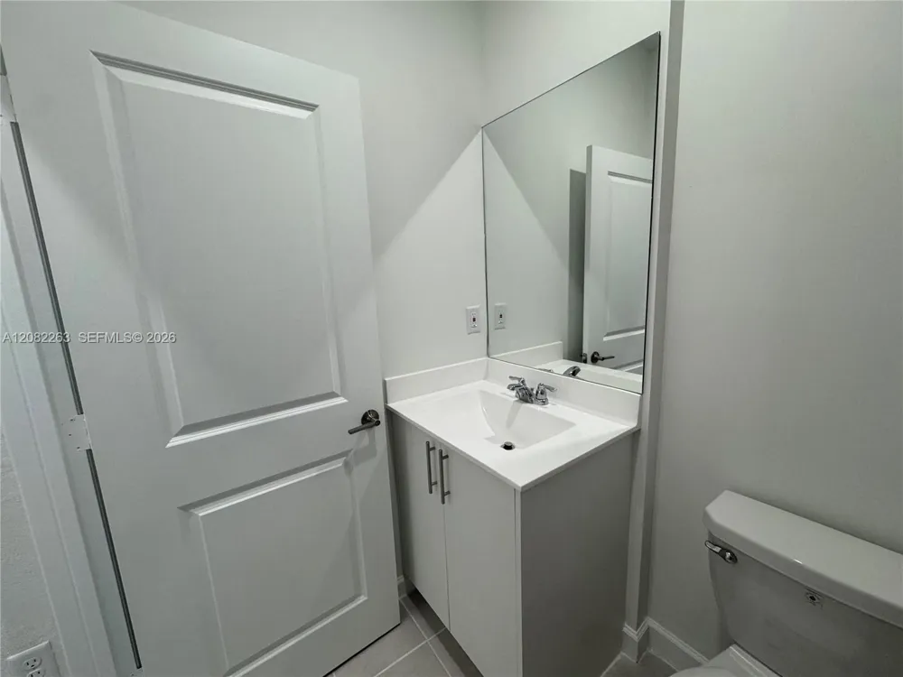 124 SE 10th Ct #124 Homestead, FL 33034