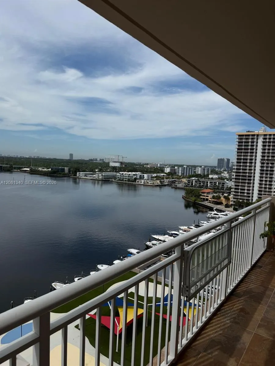 250 174th St #1420 Sunny Isles Beach, FL 33160