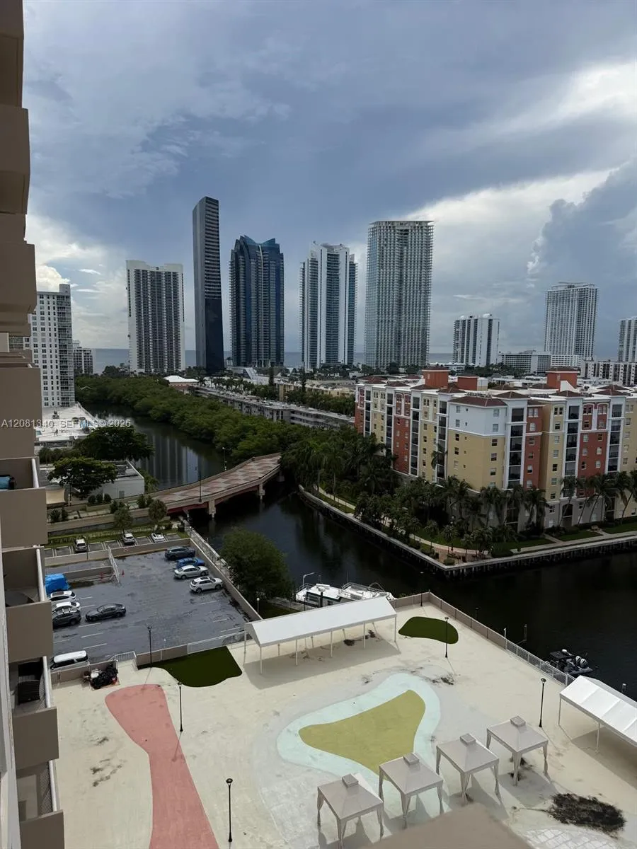 250 174th St #1420 Sunny Isles Beach, FL 33160