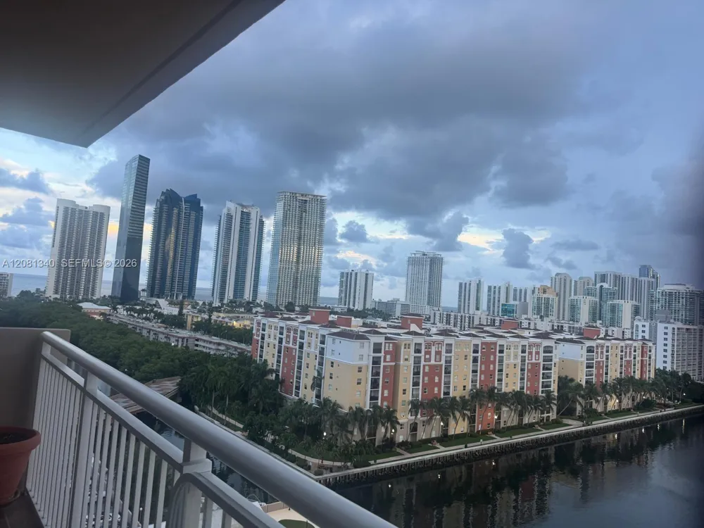 250 174th St #1420 Sunny Isles Beach, FL 33160