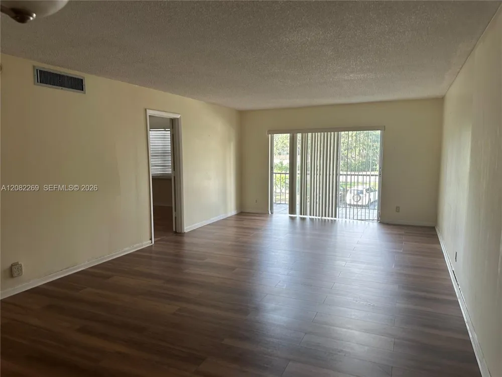 3360 Spanish Moss Ter #203 Lauderhill, FL 33319
