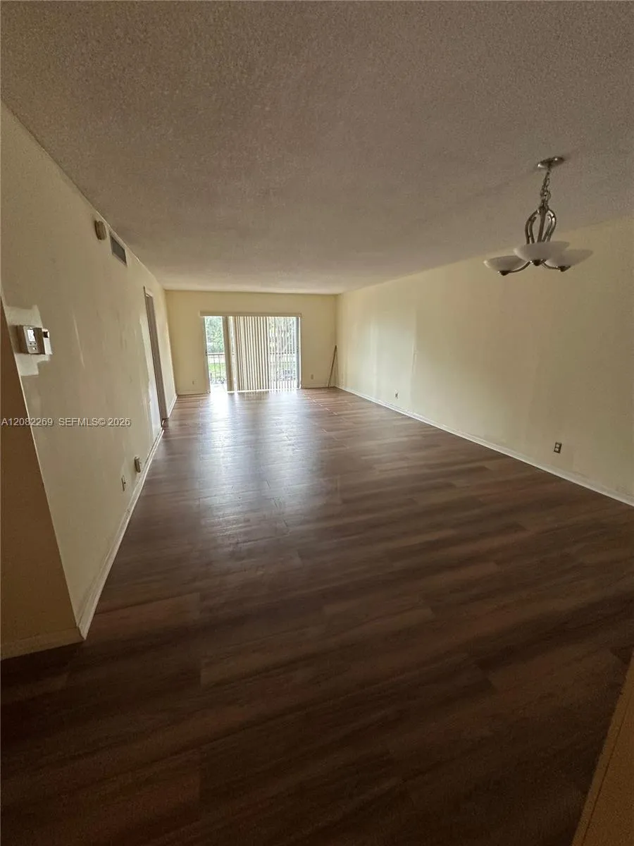 3360 Spanish Moss Ter #203 Lauderhill, FL 33319